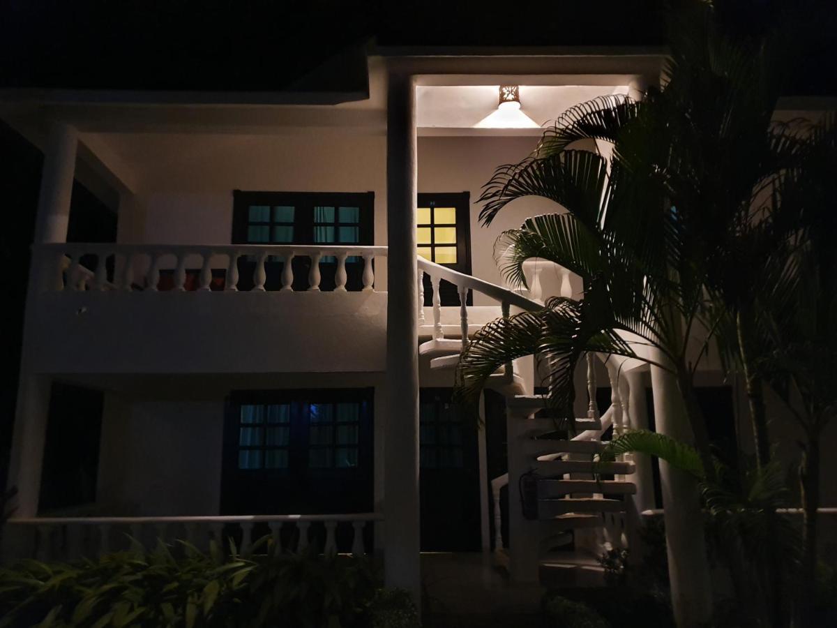 Hotel Bahia Punta Bonita 라스테레나스 외부 사진